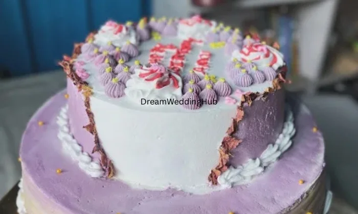 Moms Bakery  Cafe MBC